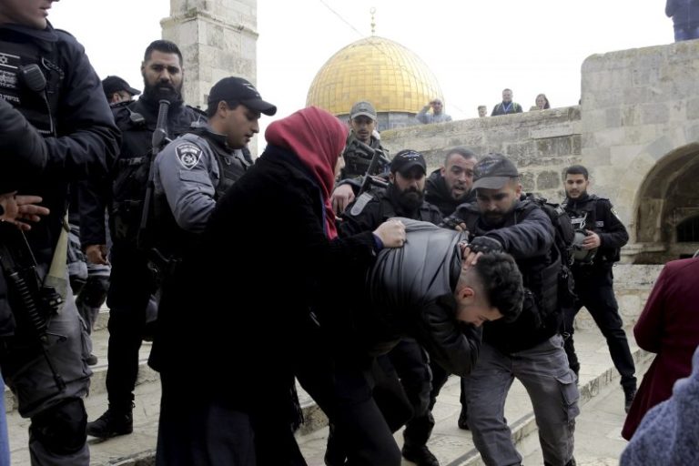 Arab Authorities Abuse Their Authority on Jerusalem’s Temple Mount